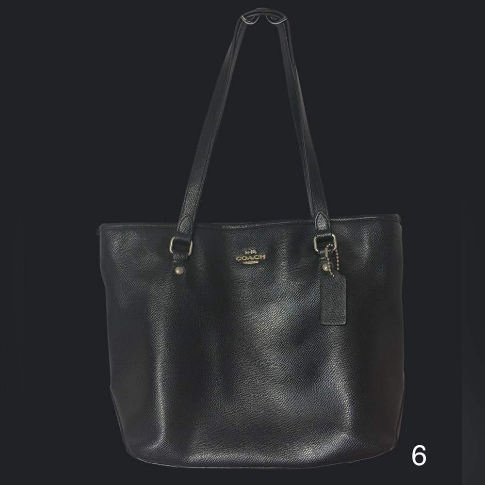 Live Show Coach Purchases! - Picture 7 of 11